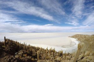 bình nguyên muối uyuni