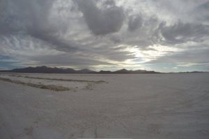 bình nguyên muối uyuni